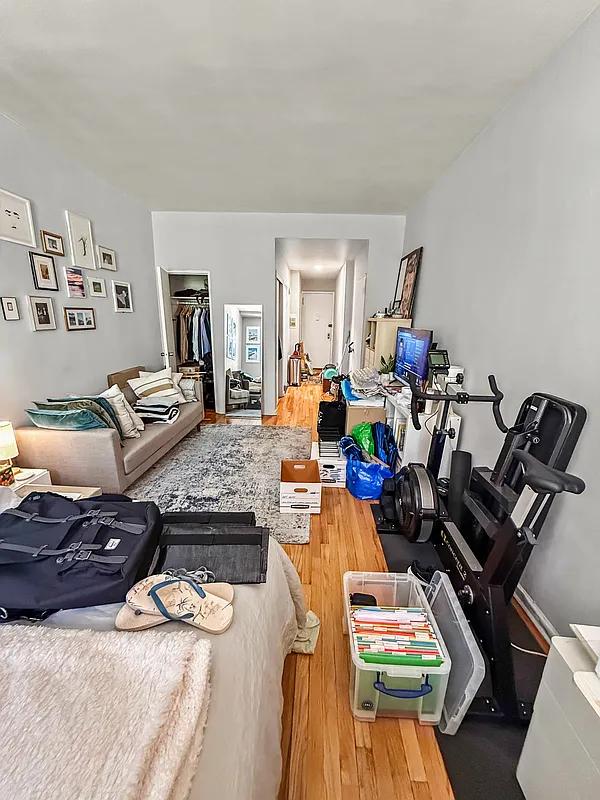 Room photo 2