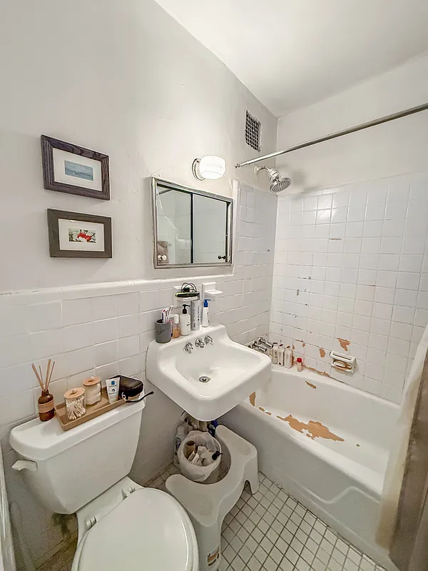 Room photo 8