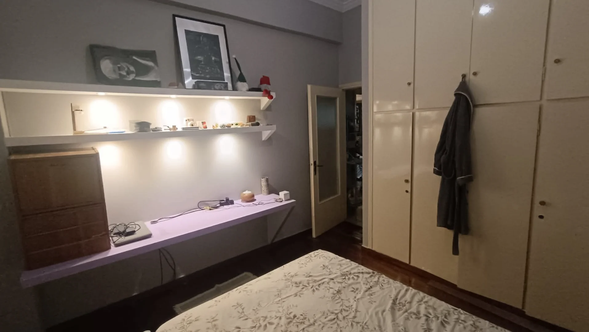 Room photo 3