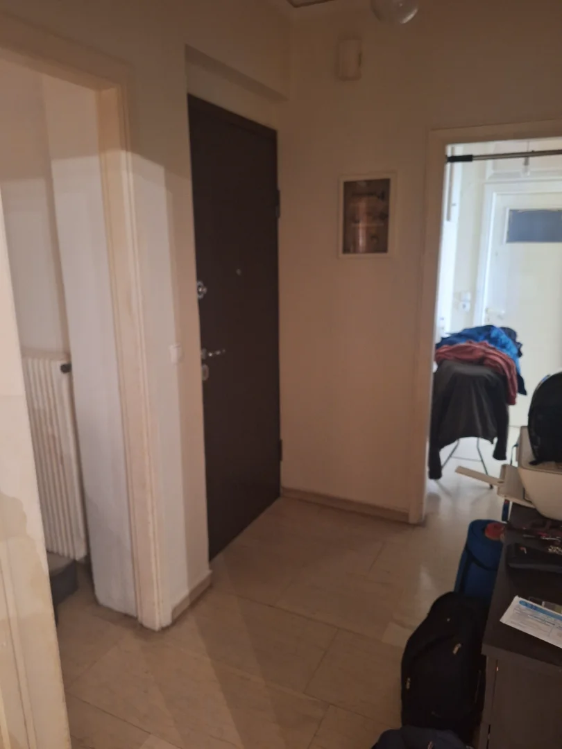 Room photo 2